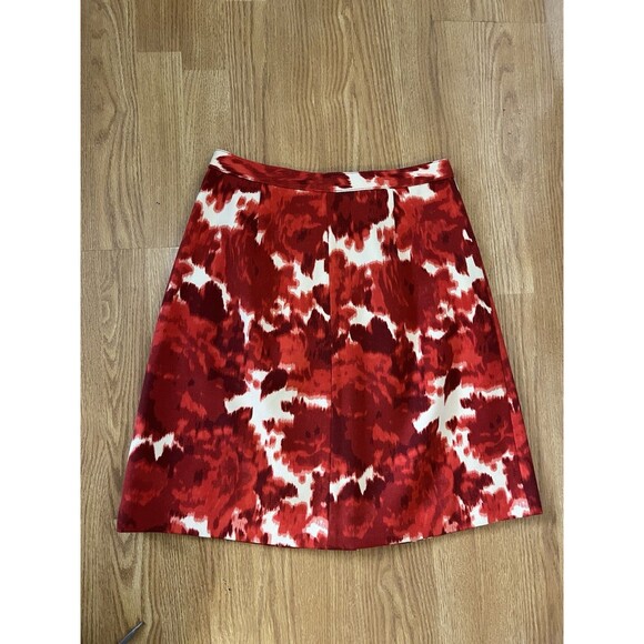 NWT J Crew Red Floral Watercolor Button Down Pleated Knee Length Skirt Size 6 - Picture 2 of 7
